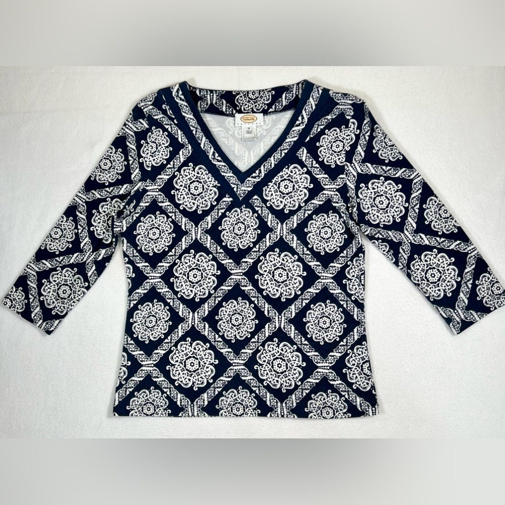 VINTAGE TALBOTS PETITES Women’s 3/4 Sleeve V Neck Medallion M Preppy Floral 80s